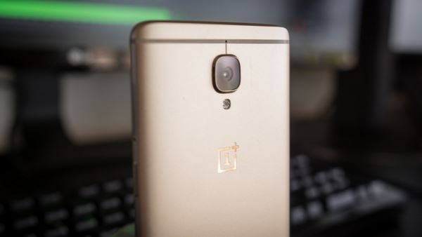 OnePlus 5 може стати найдорожчим смартфоном компанії